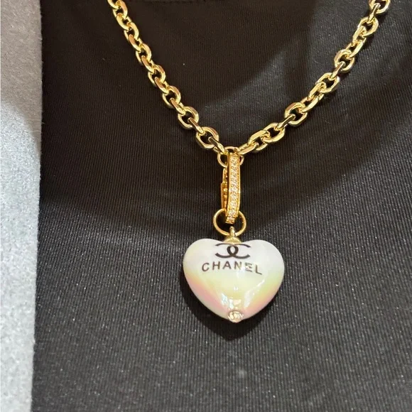 Upcycled Puffy Heart Chanel Pendant White - Picture 6 of 7